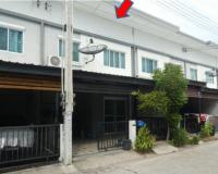 ทาวน์เฮ้าส์หลุดจำนอง ธ.ธนาคารอาคารสงเคราะห์ ชลบุรี พานทอง บ้านเก่า