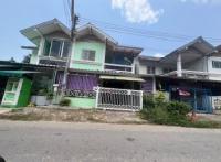 บ้านแฝดหลุดจำนอง ธ.ธนาคารอาคารสงเคราะห์ ชลบุรี สัตหีบ พลูตาหลวง